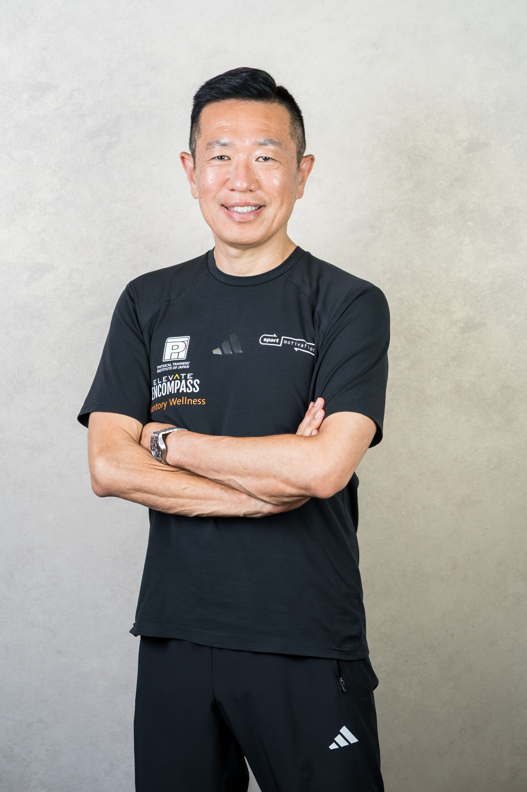 中野ジェームズ 修一